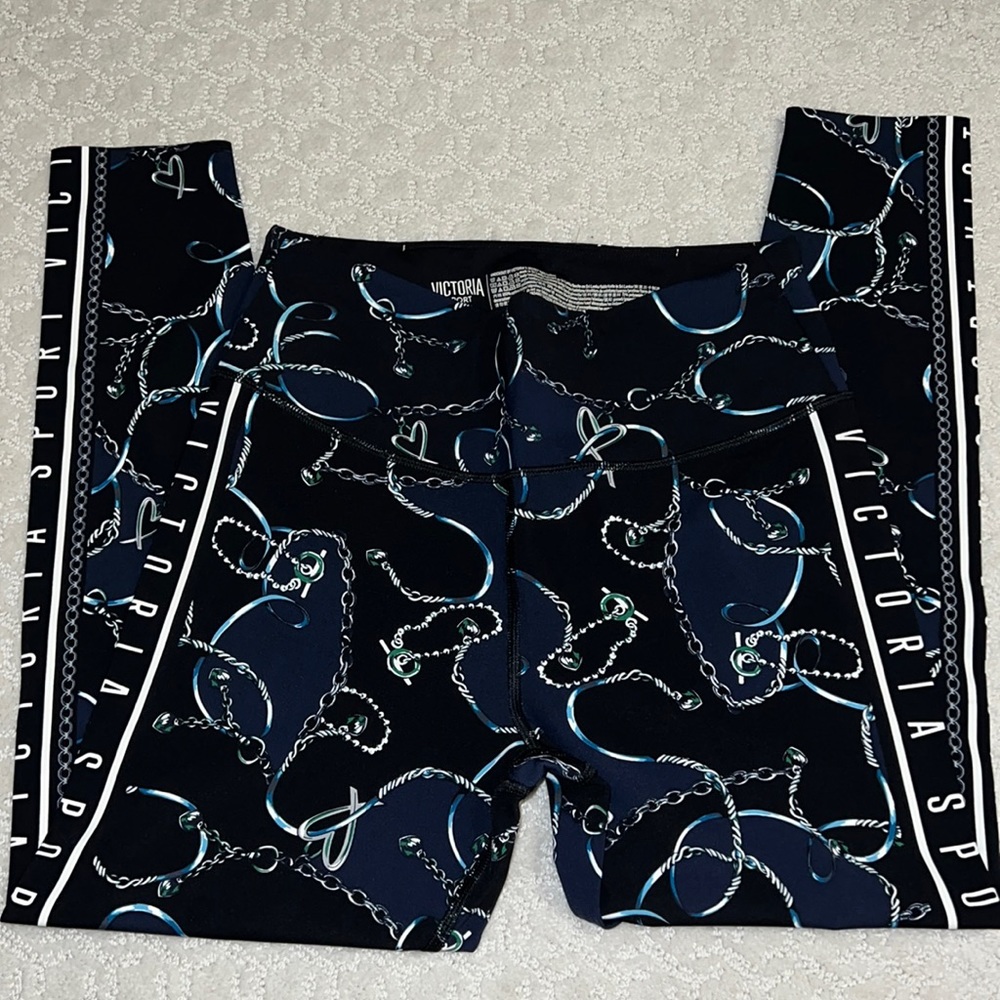 Victoria secret knockout leggings